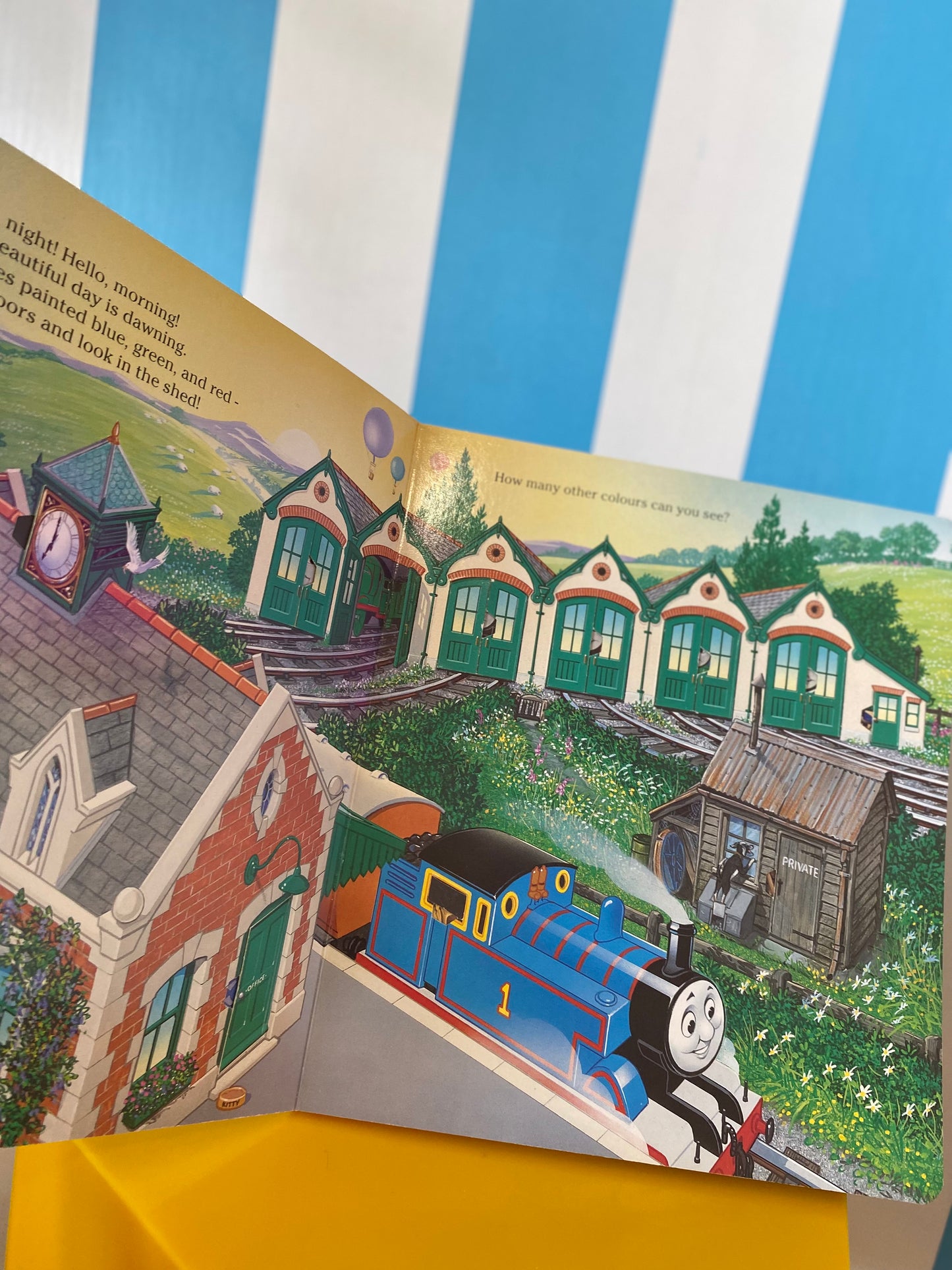 Vintage Thomas The Tank Engine BIG Lift The Flap Book