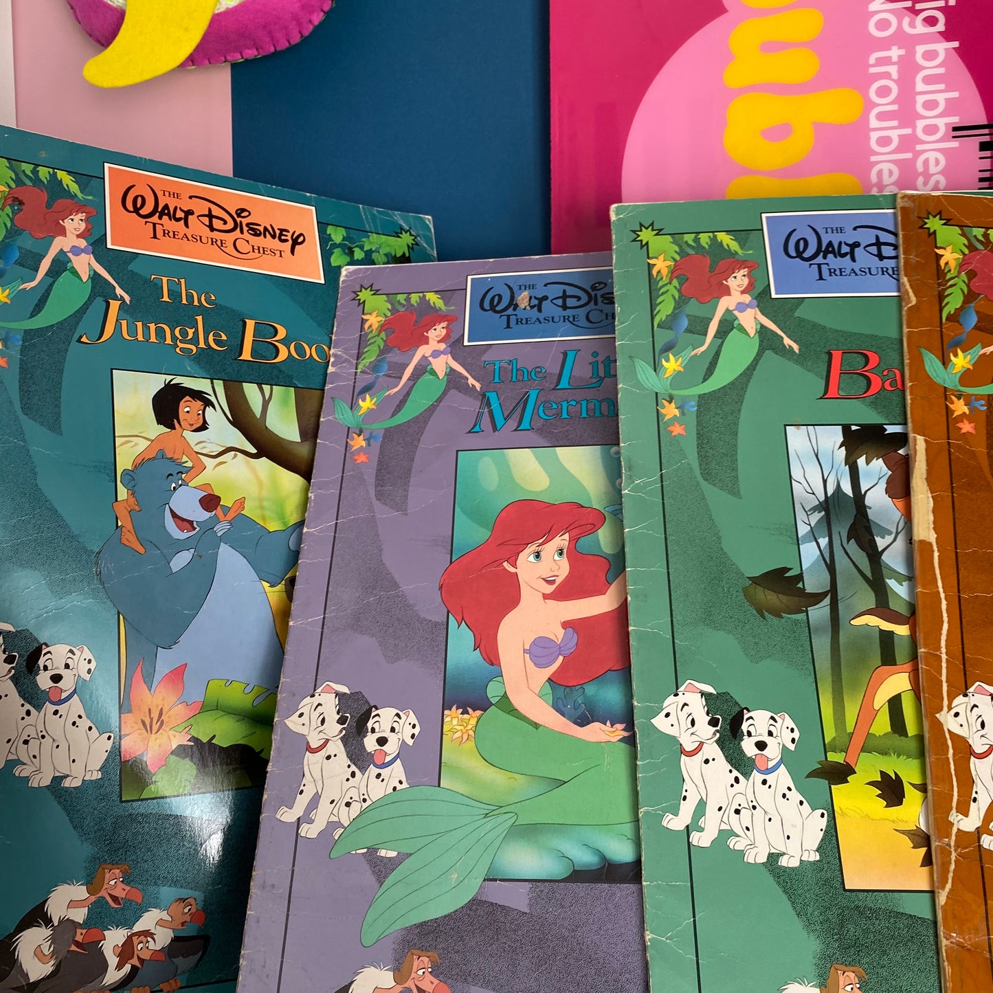 Disney Treasure Chest Giant Book Set