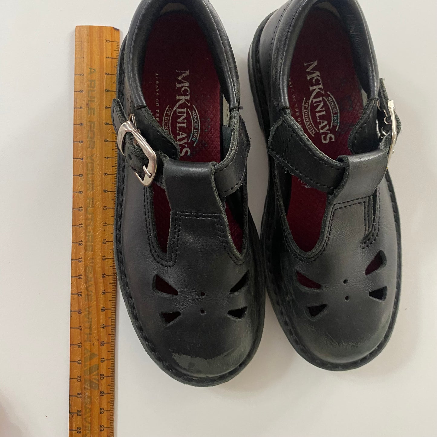 McKinlay Shoes - Size 2