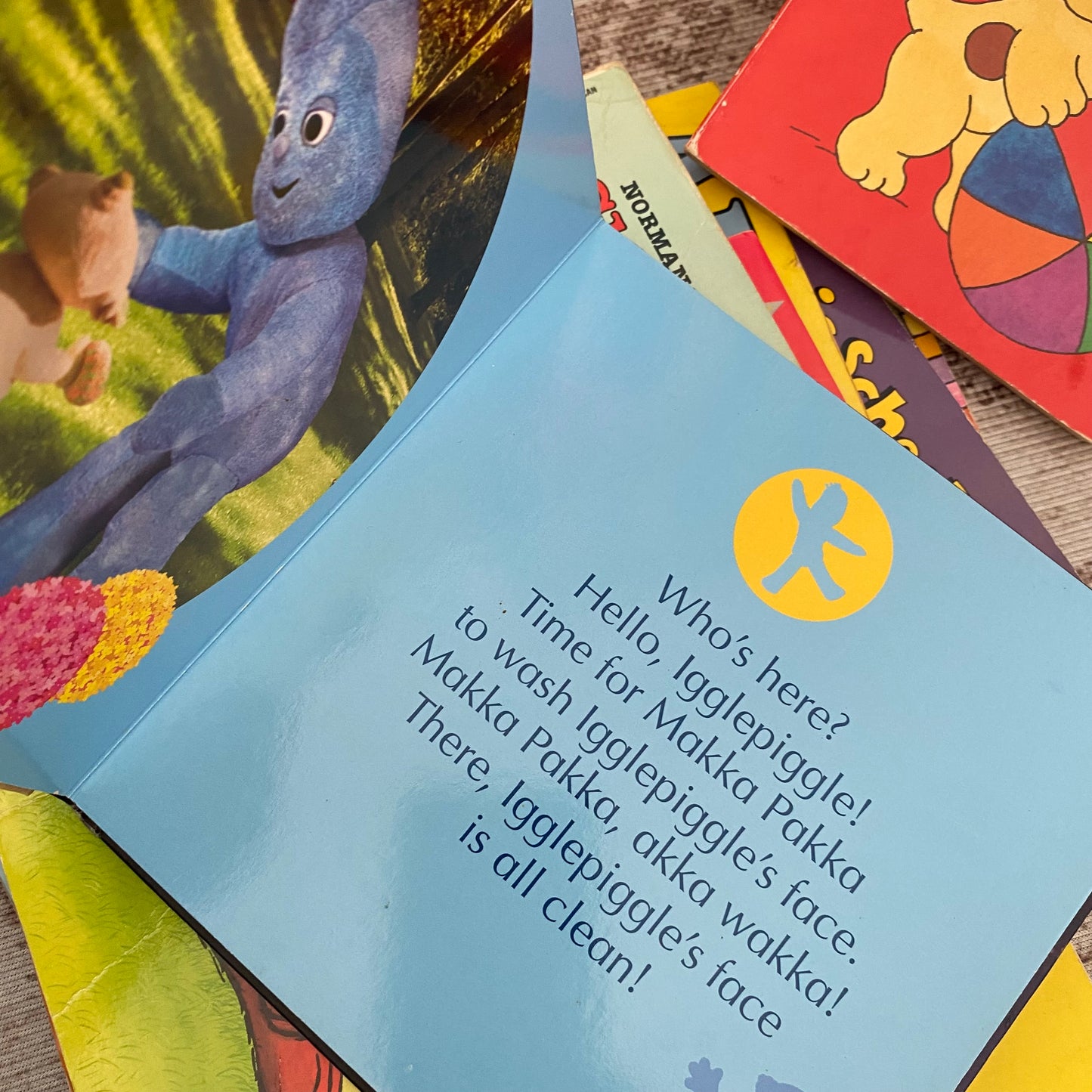 In The Night Garden Makka Pakka Time To Wash Faces Board Book