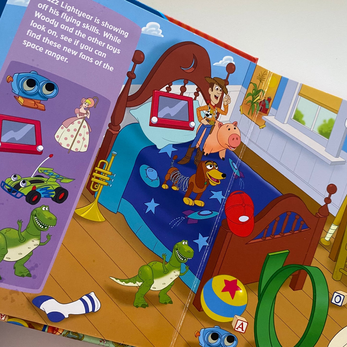 Pixar Friends & Heroes Look & Find Book