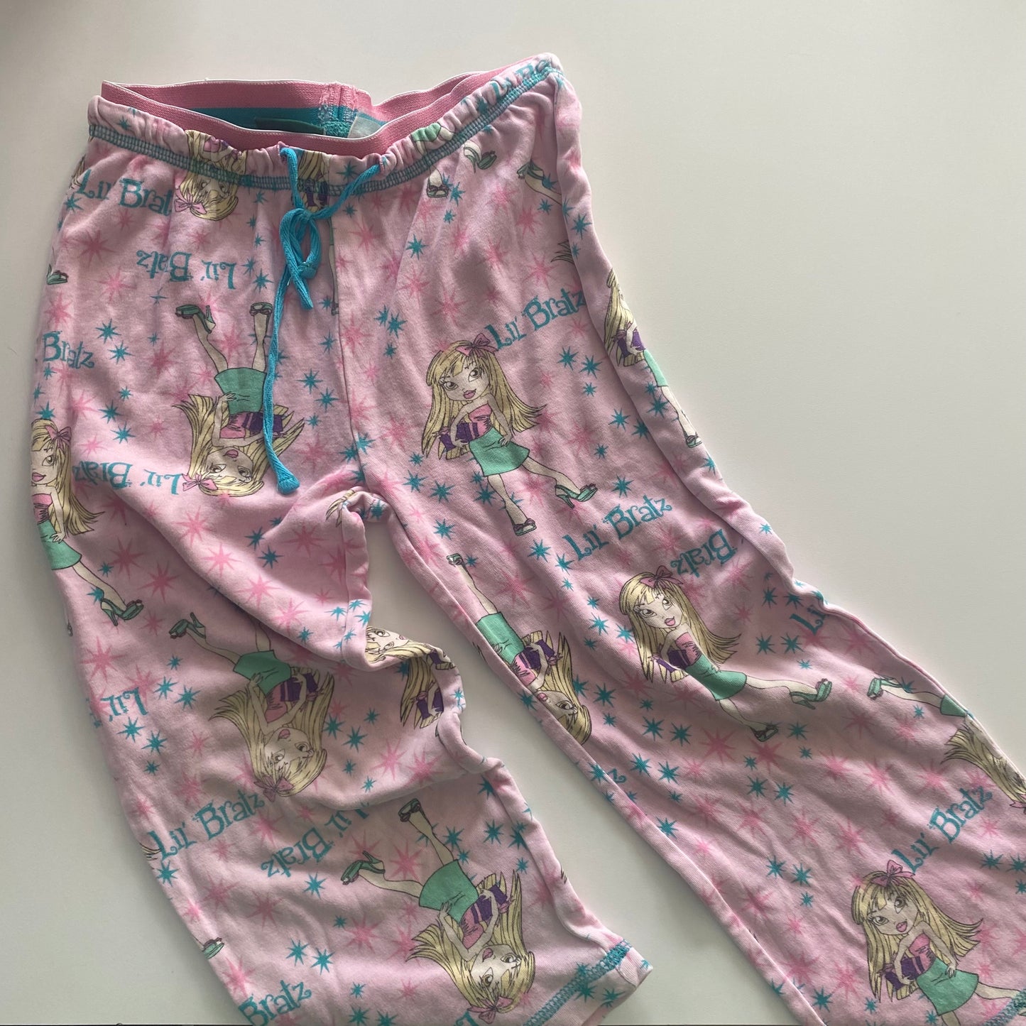 Y2K Lil Bratz Pyjamas - Size 5