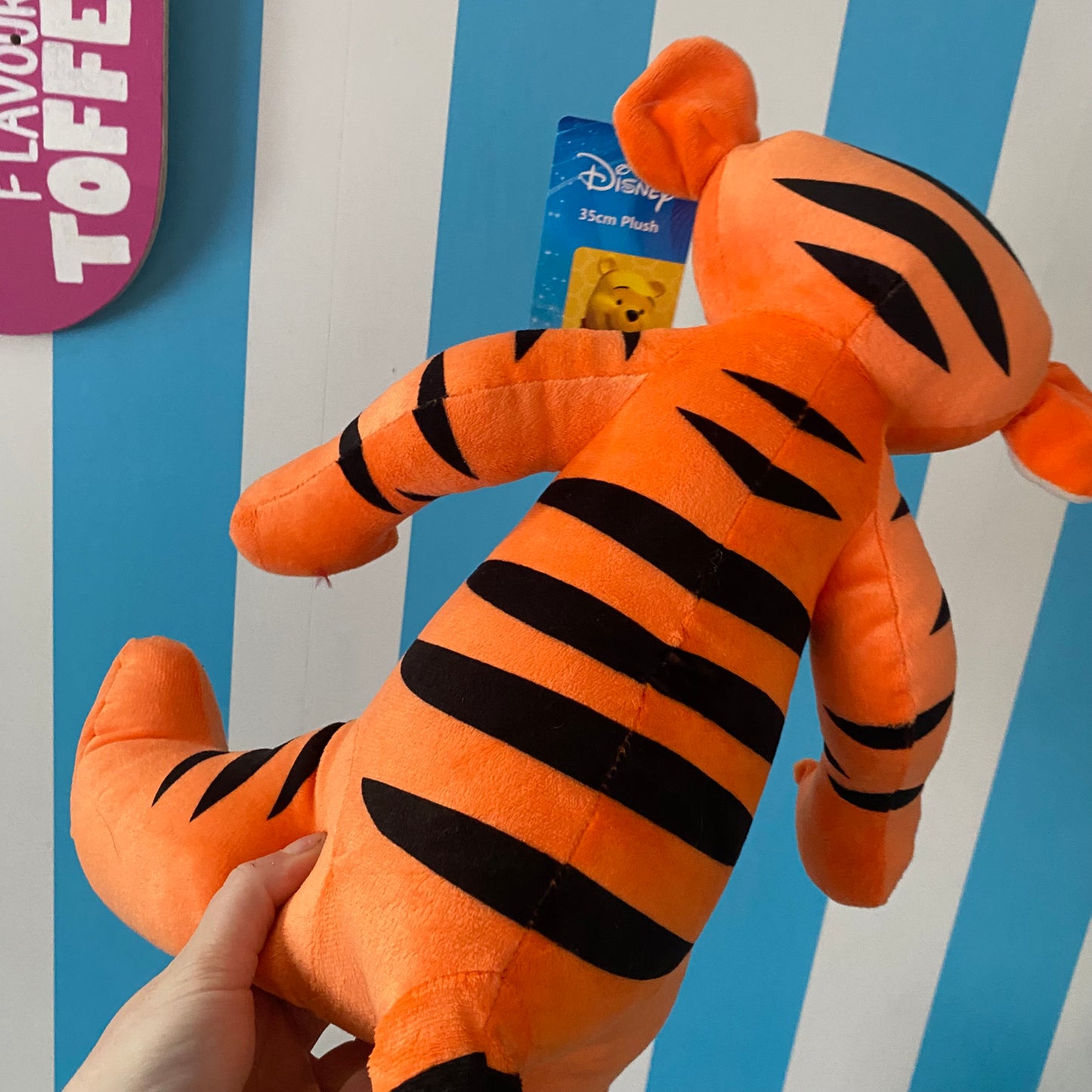 Disney Winnie The Pooh 35cm Tigger Plush (NEW)