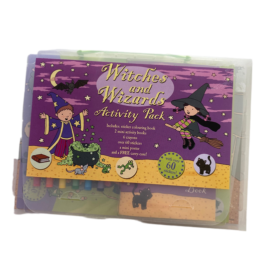 Witches & Wizards 2006 Activity Set (NEW)