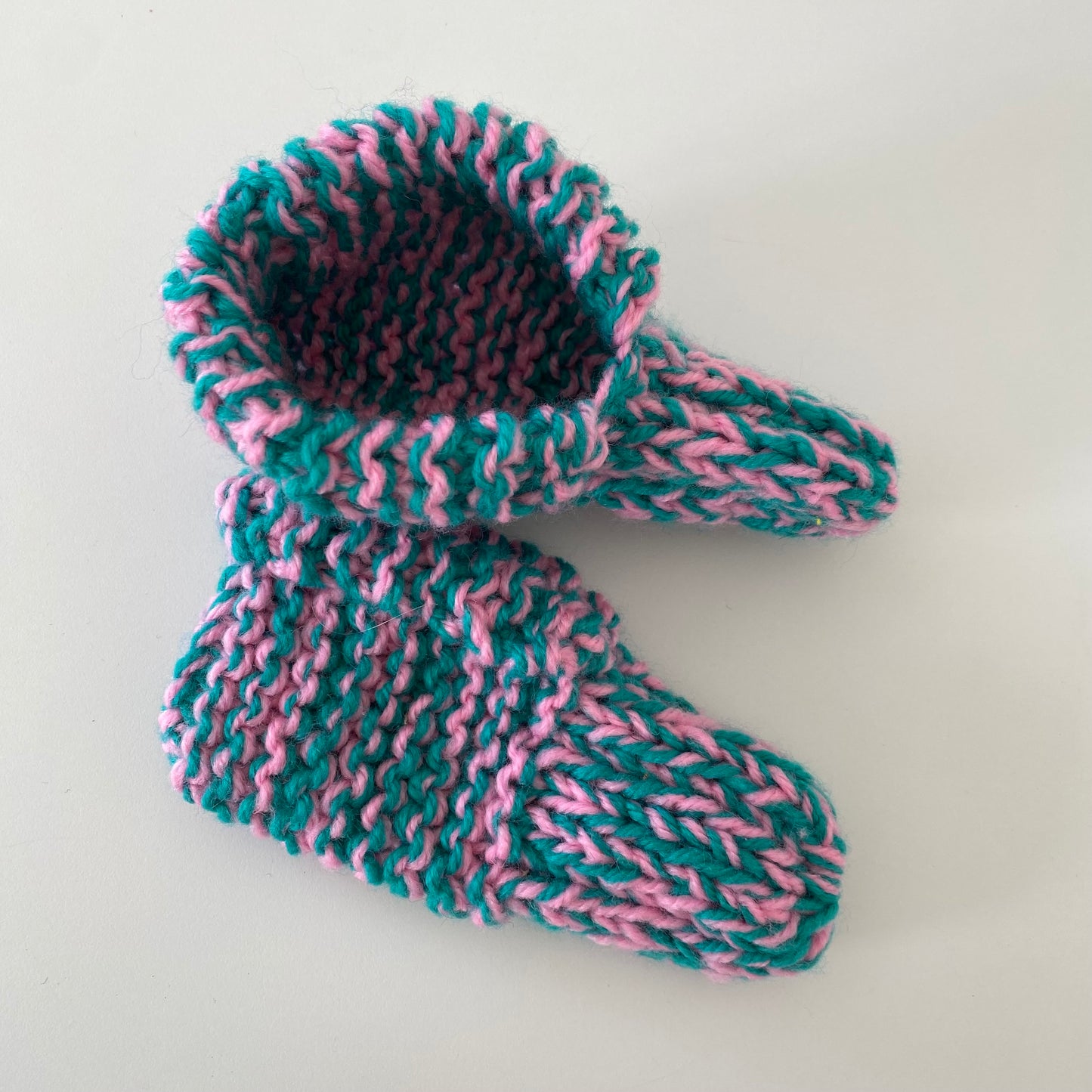 Knit Slippers - Size 6-12M