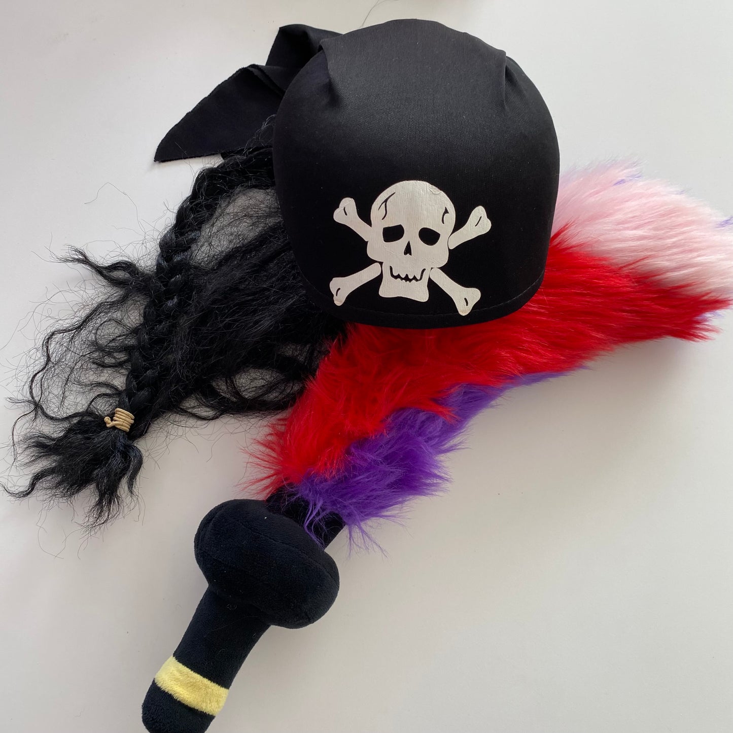 The Wiggles Captain Feathersword & Pirate Hat