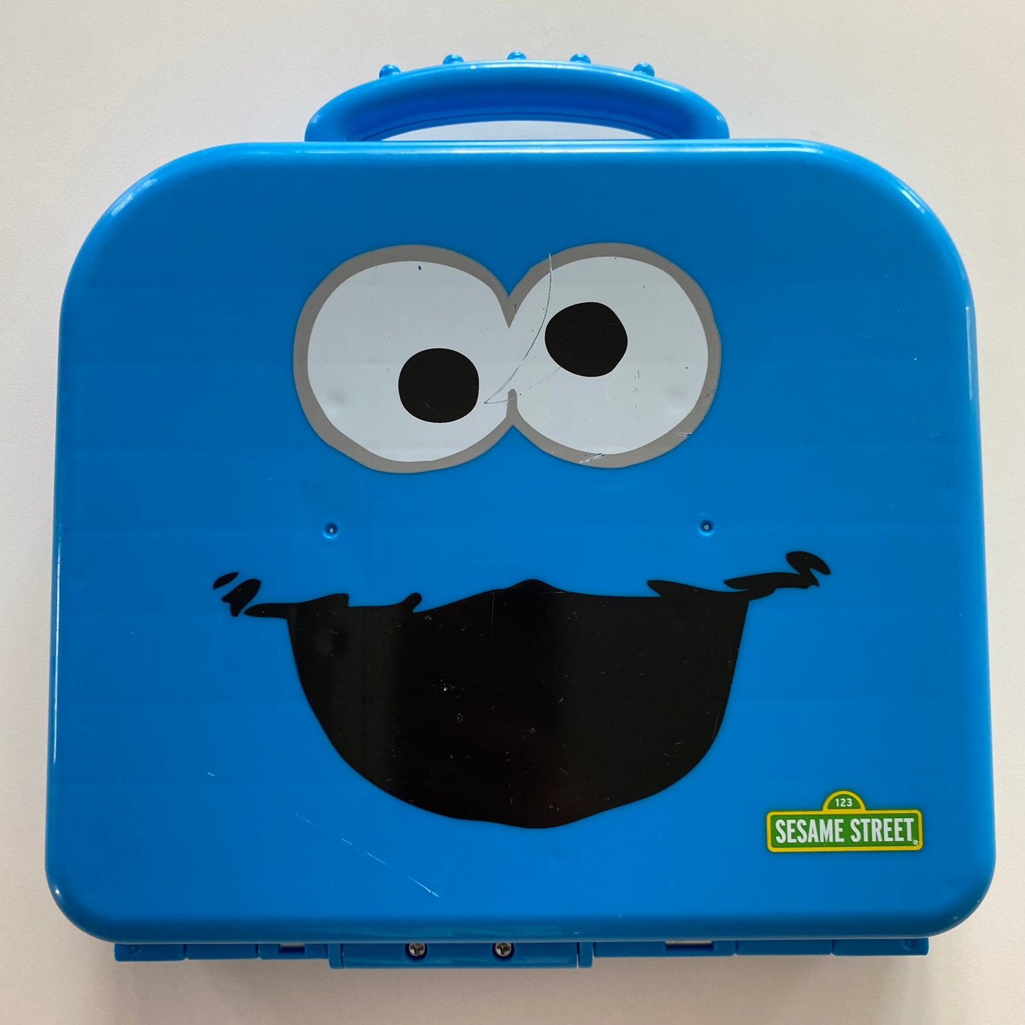 Sesame Street Cookie Monster Puzzle Case