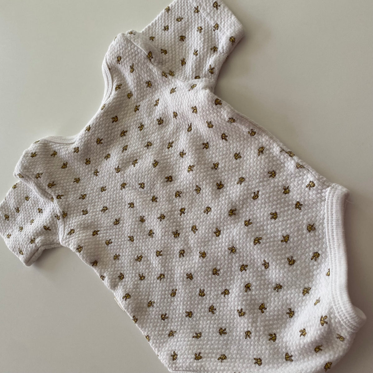 Vintage Disney Winnie The Pooh Classic Pooh Bodysuit - Size 0-3M