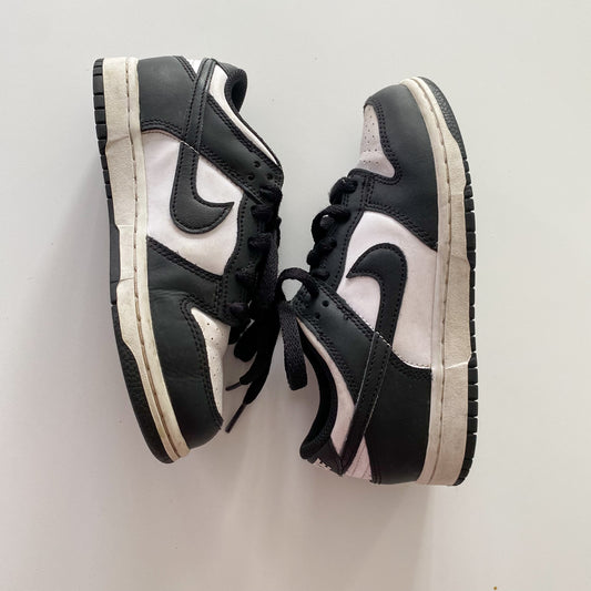 Nike Dunks - Size 1
