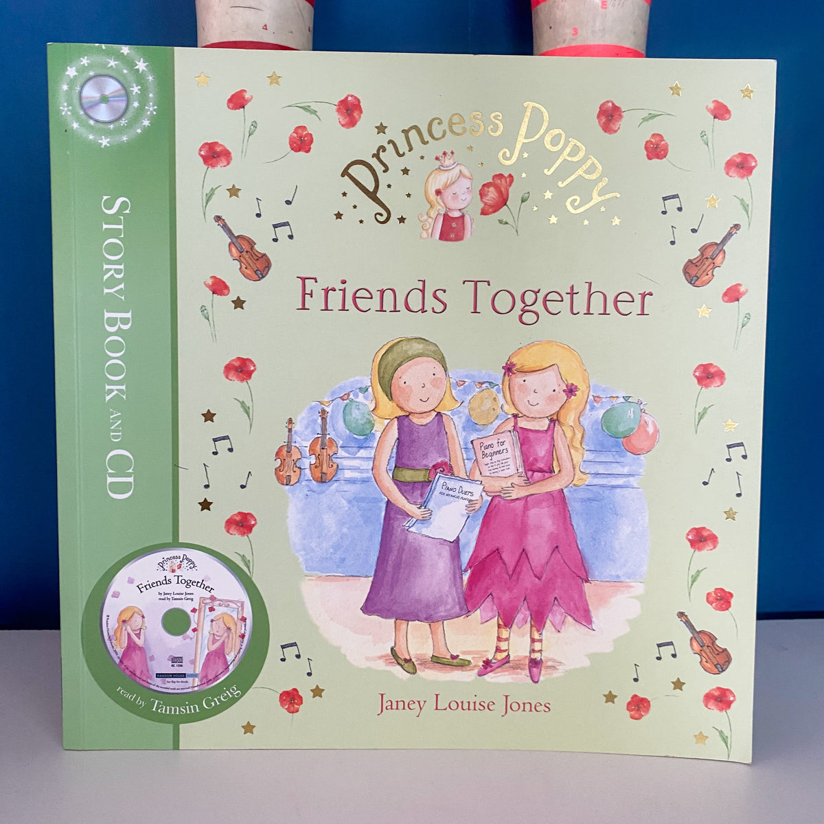 Princess Poppy Friends Together Book & CD