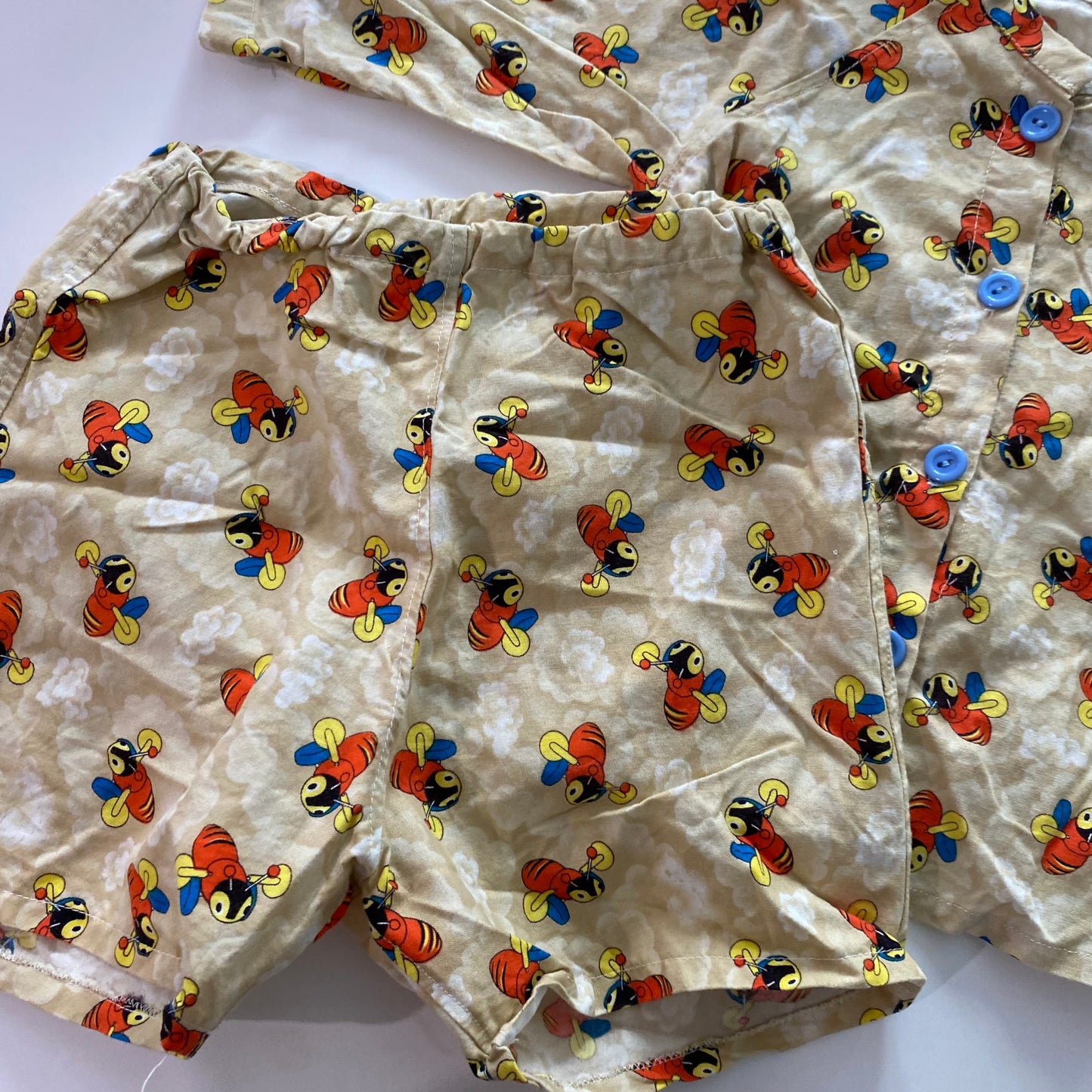 Handmade Buzzy Bee Set - Size 2