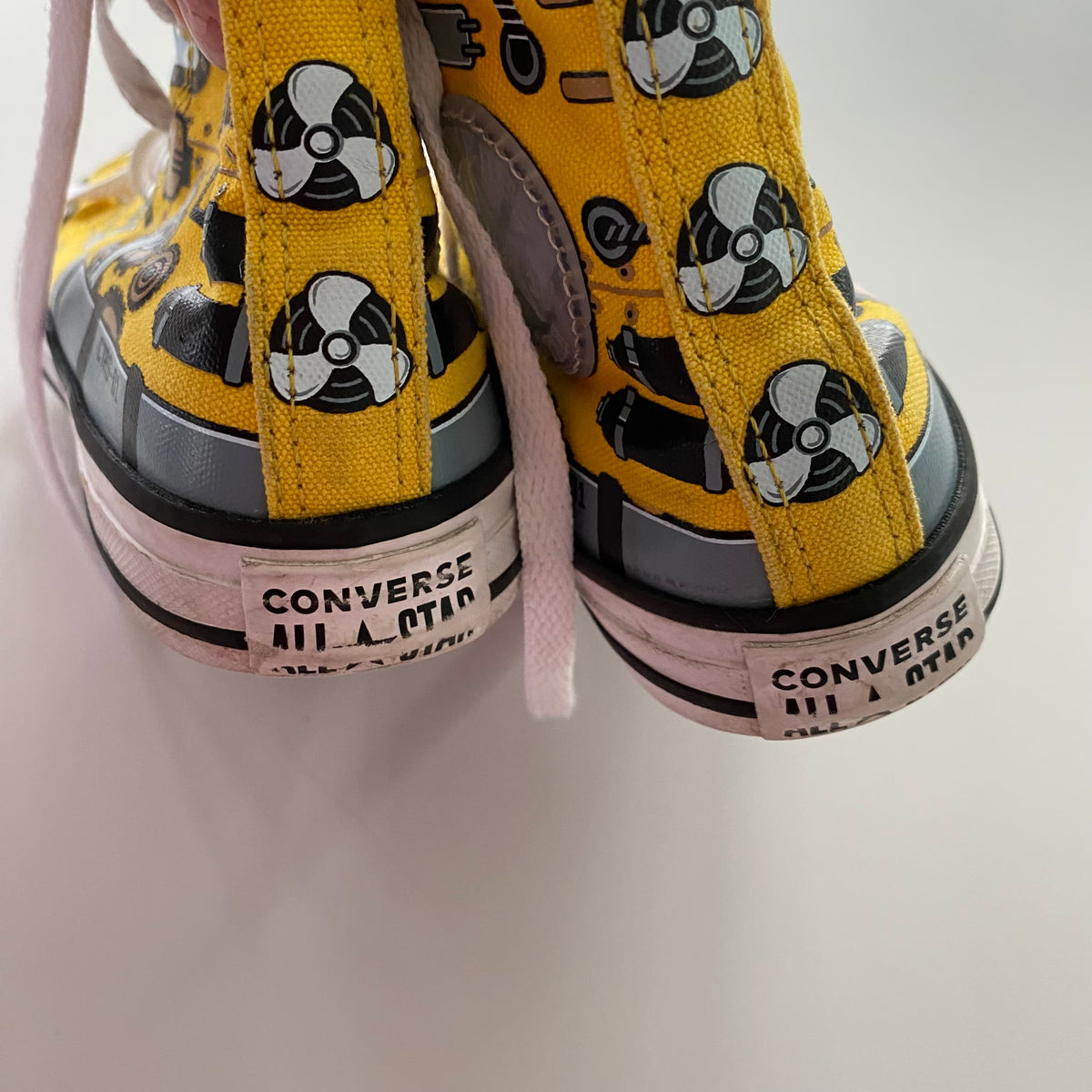 Summer Submarine Converse - Size 1
