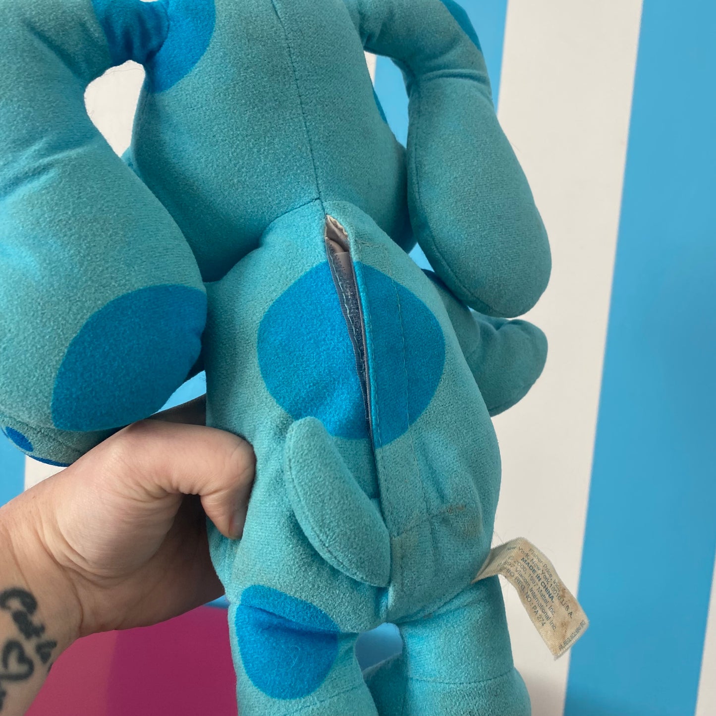 Vintage 1997 Blue's Clues Sing Along Blue Plush