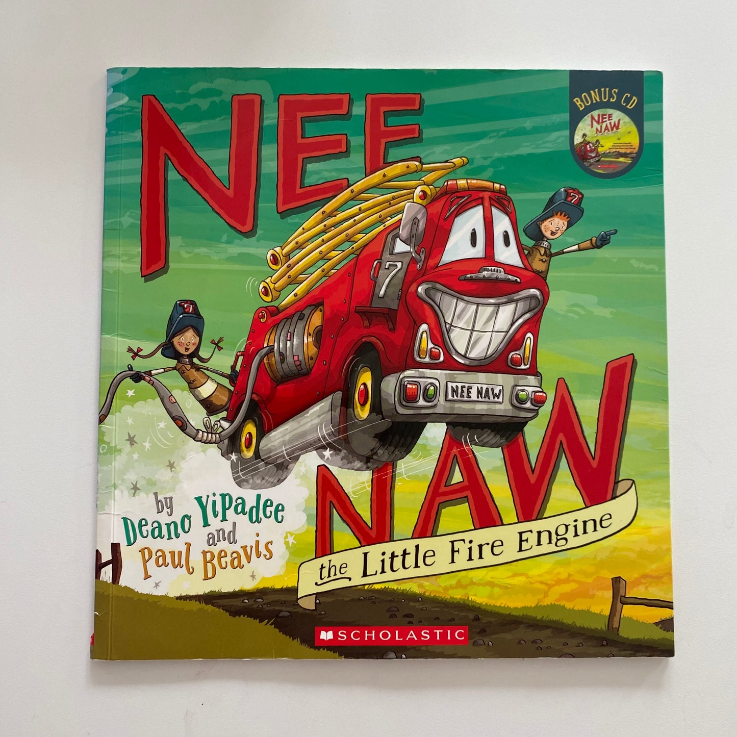 Nee Naw The Little Fire Engine Book