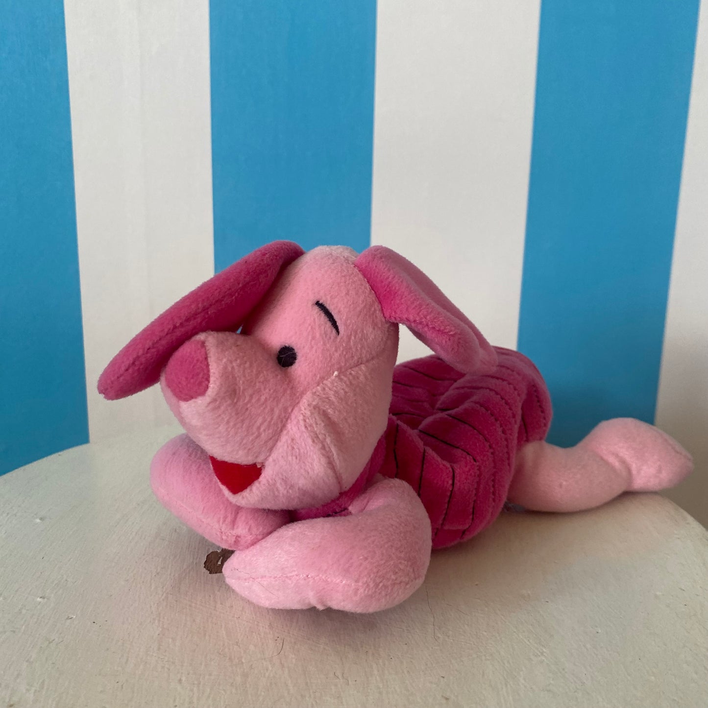 Winnie The Pooh Piglet Plush/Holder