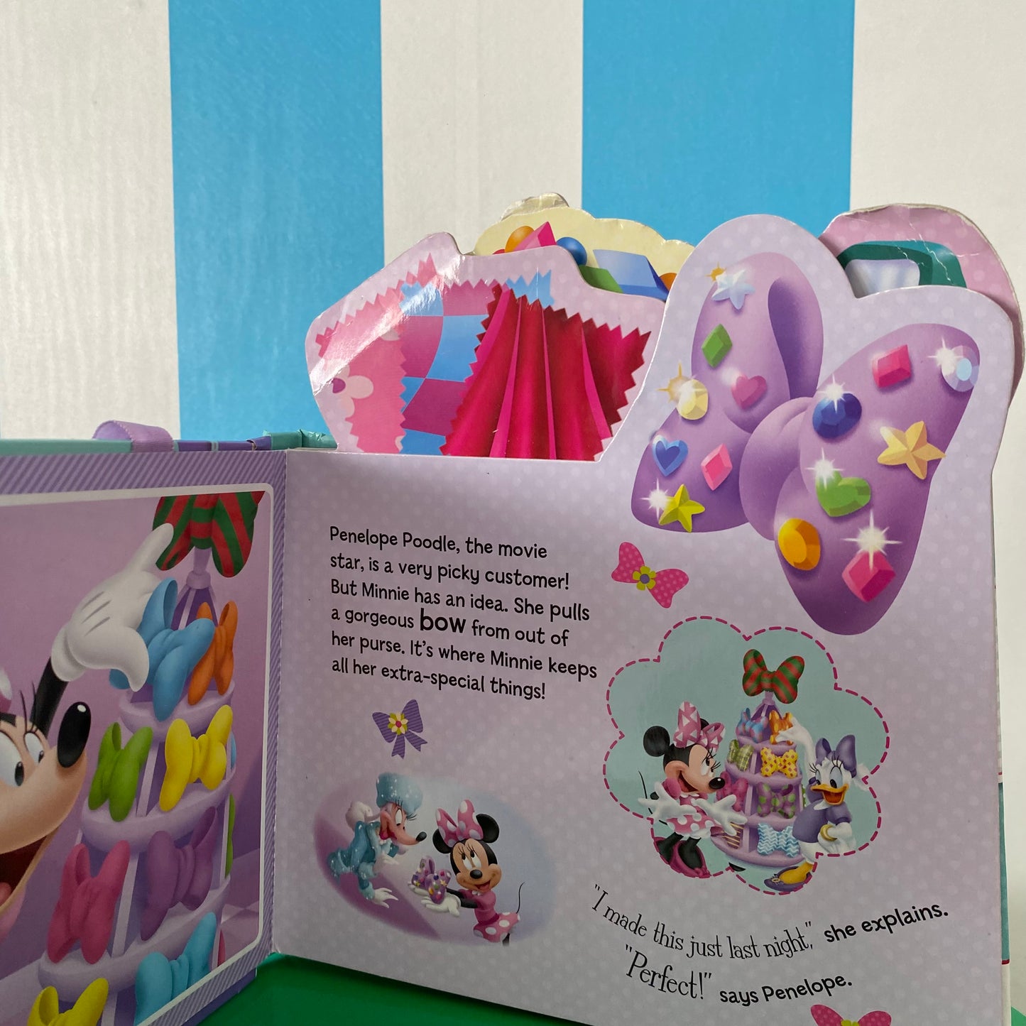Disney Minnie Mouse My Purse Board Book