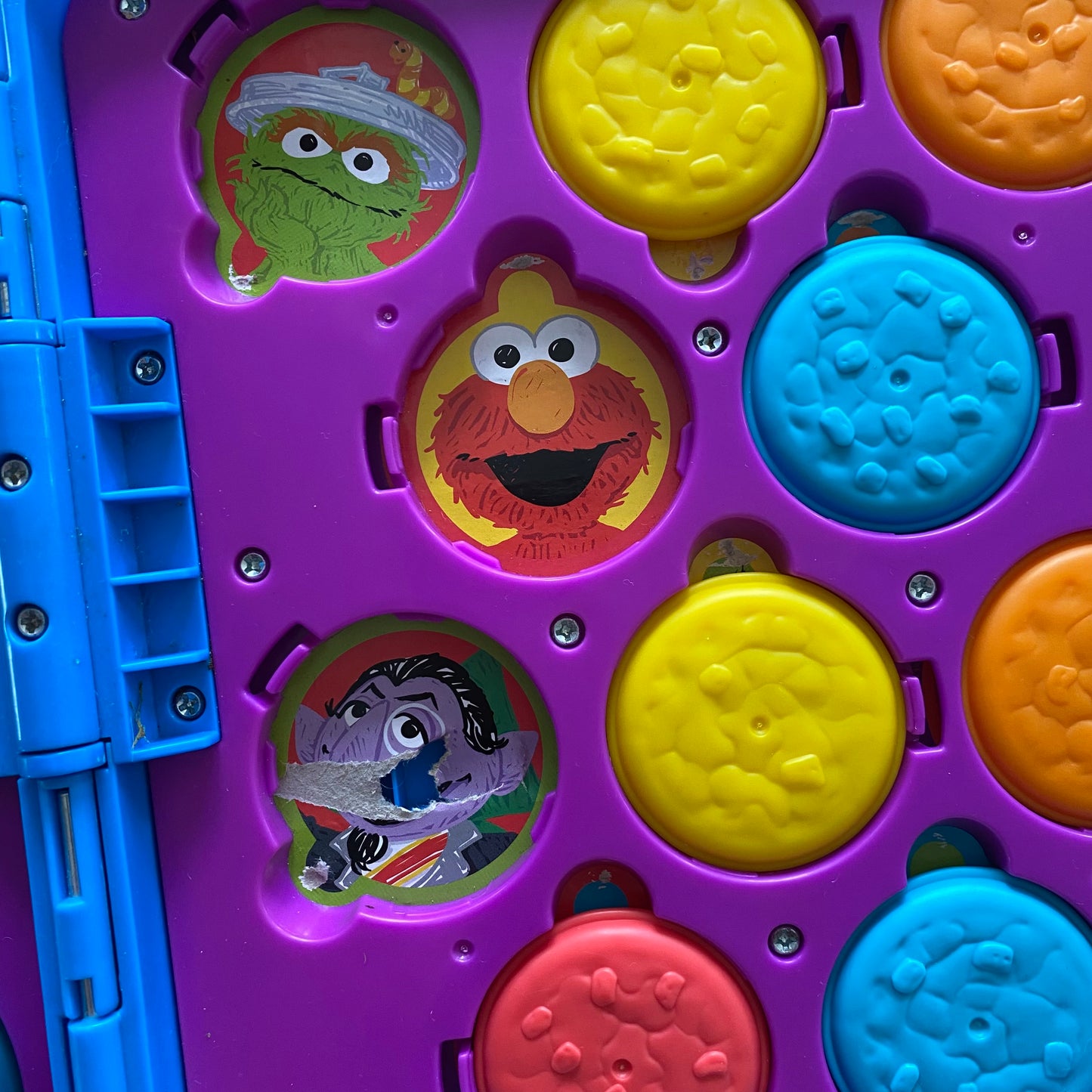 Sesame Street Cookie Monster Puzzle Case