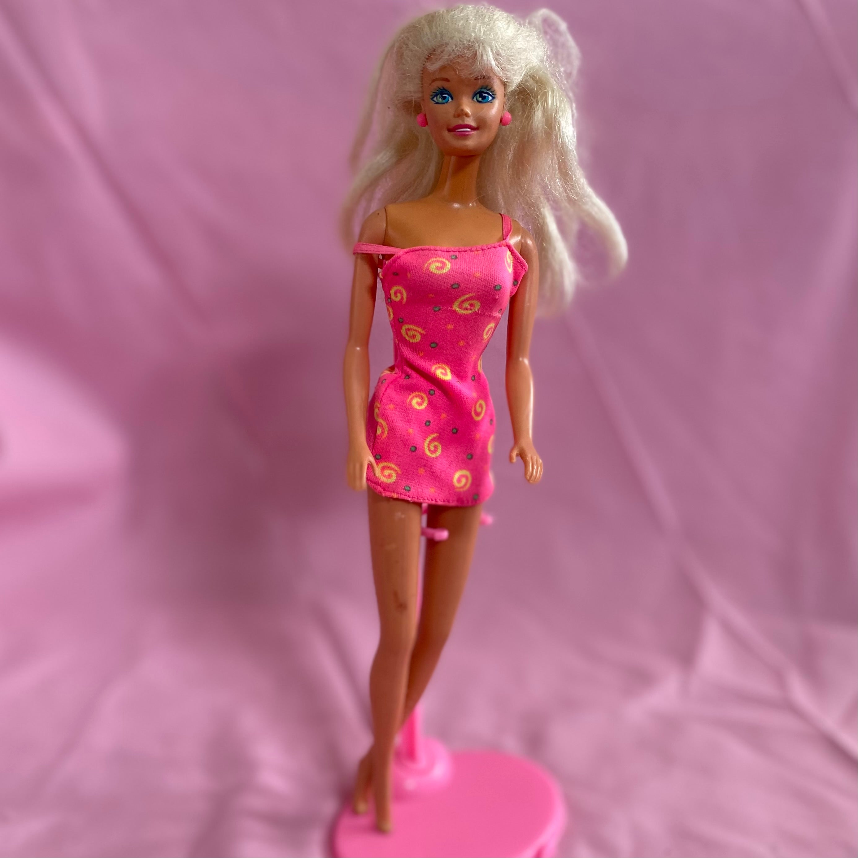 Vintage Ruffle Fun Barbie Doll