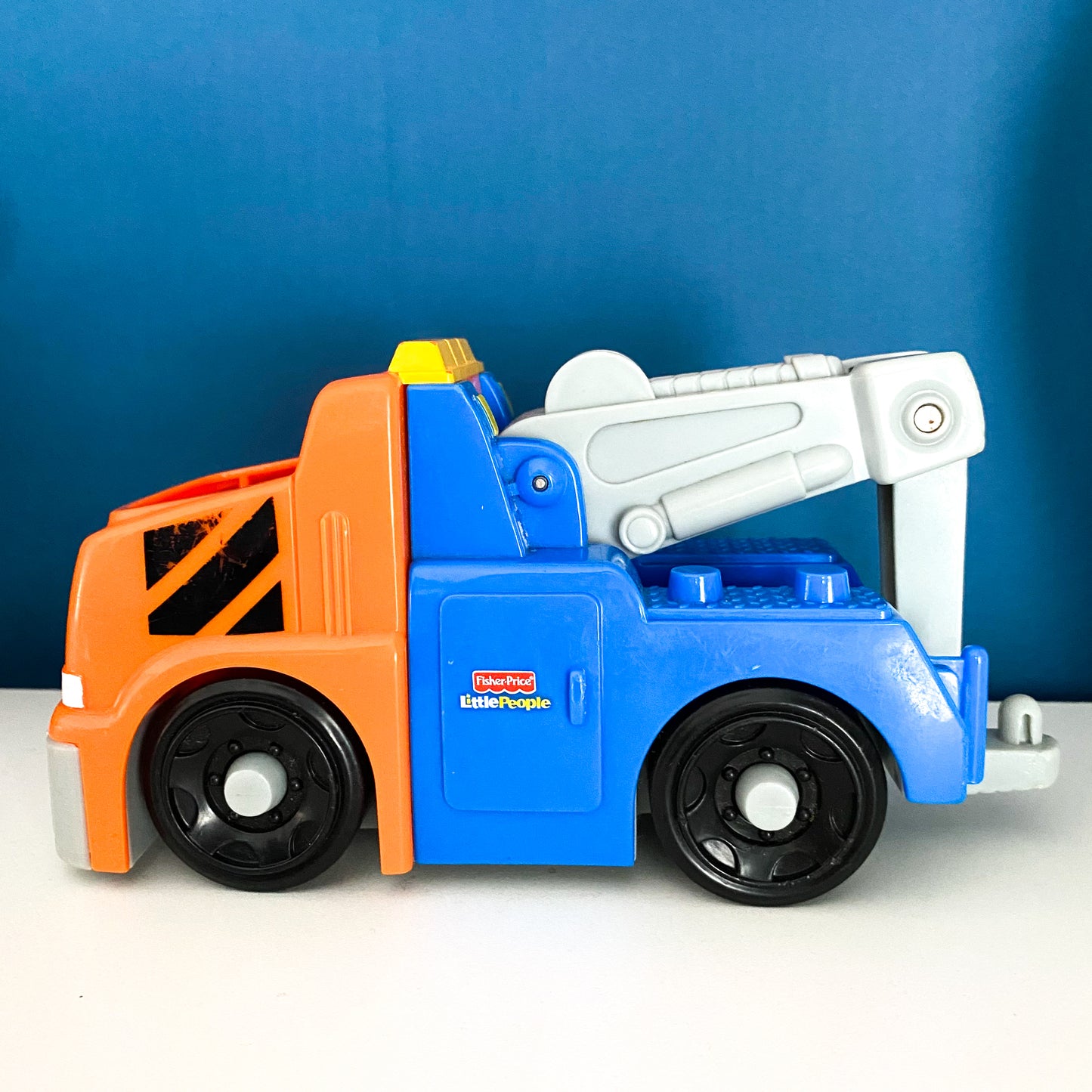 Fisher Price Little People Tow Truck