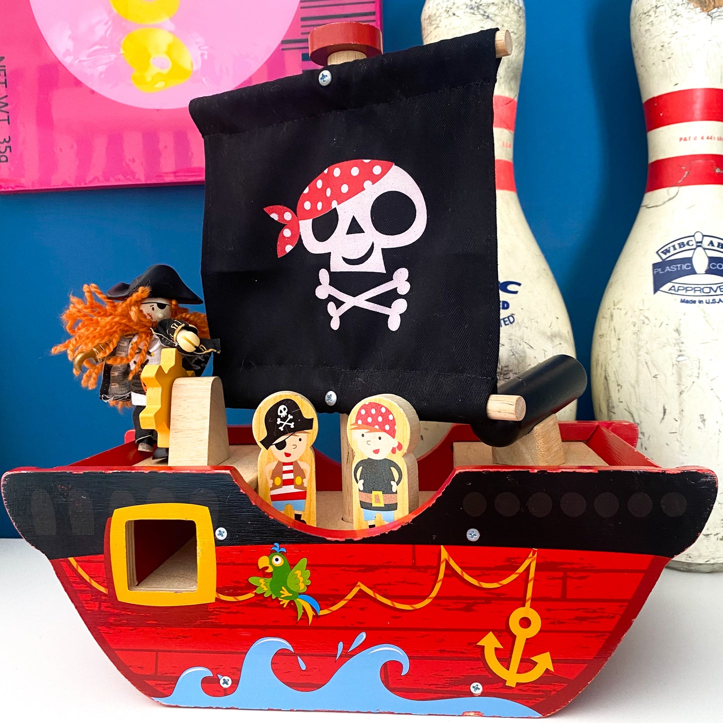 Le Toy Van Wooden Pirate Shop