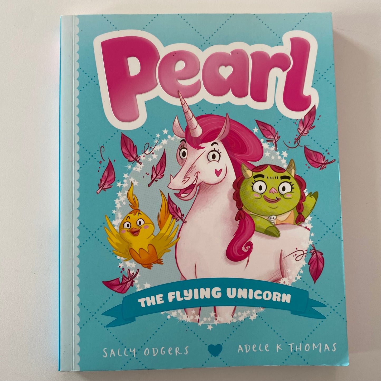 Chapter Book - Pearl The Flying Unicorm