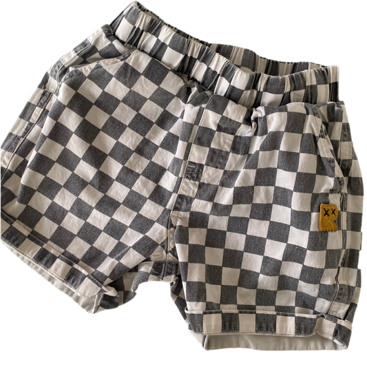 Rock Your Kids Shorts - Size 7