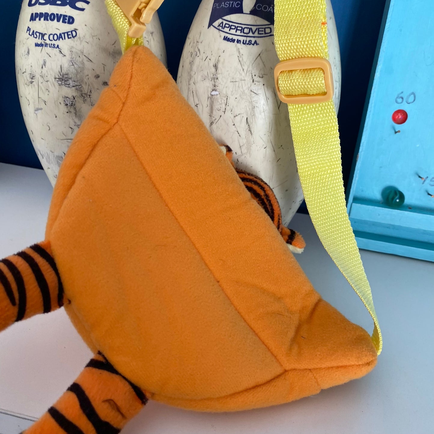 Vintage Disney Winnie The Pooh Plush Tigger Belt Bag