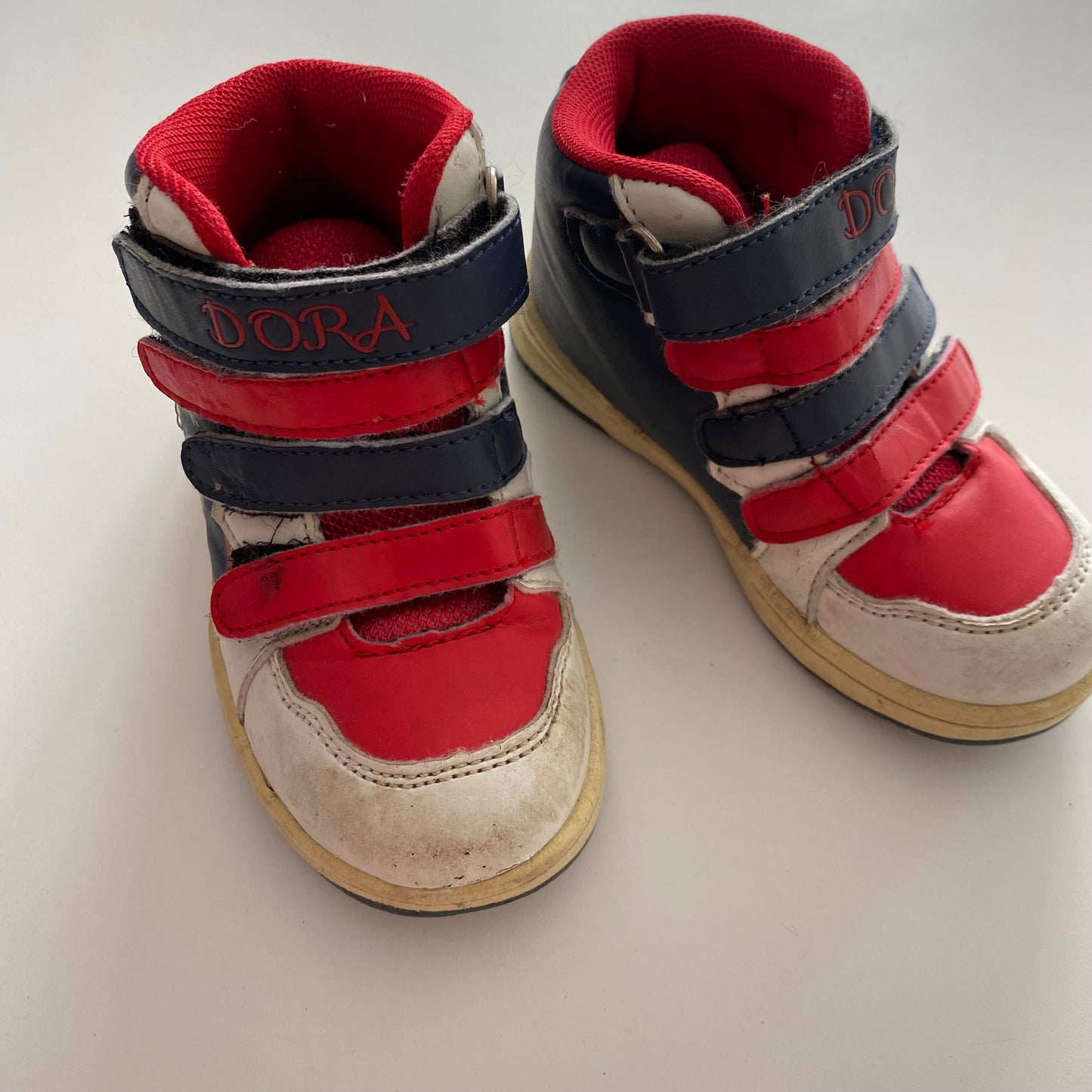 Y2K Dora The Explorer High Top Sneakers - Size 5