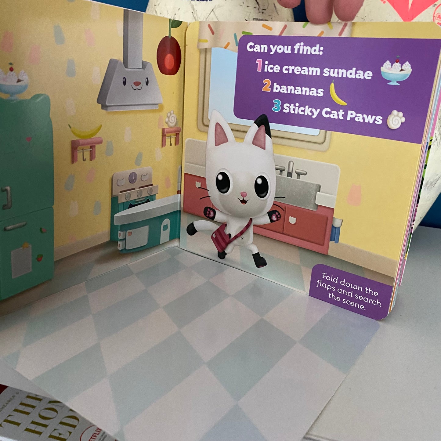 Gabby’s Dollhouse A-meow-zing Adventures Look & Find Lift The Flap Book