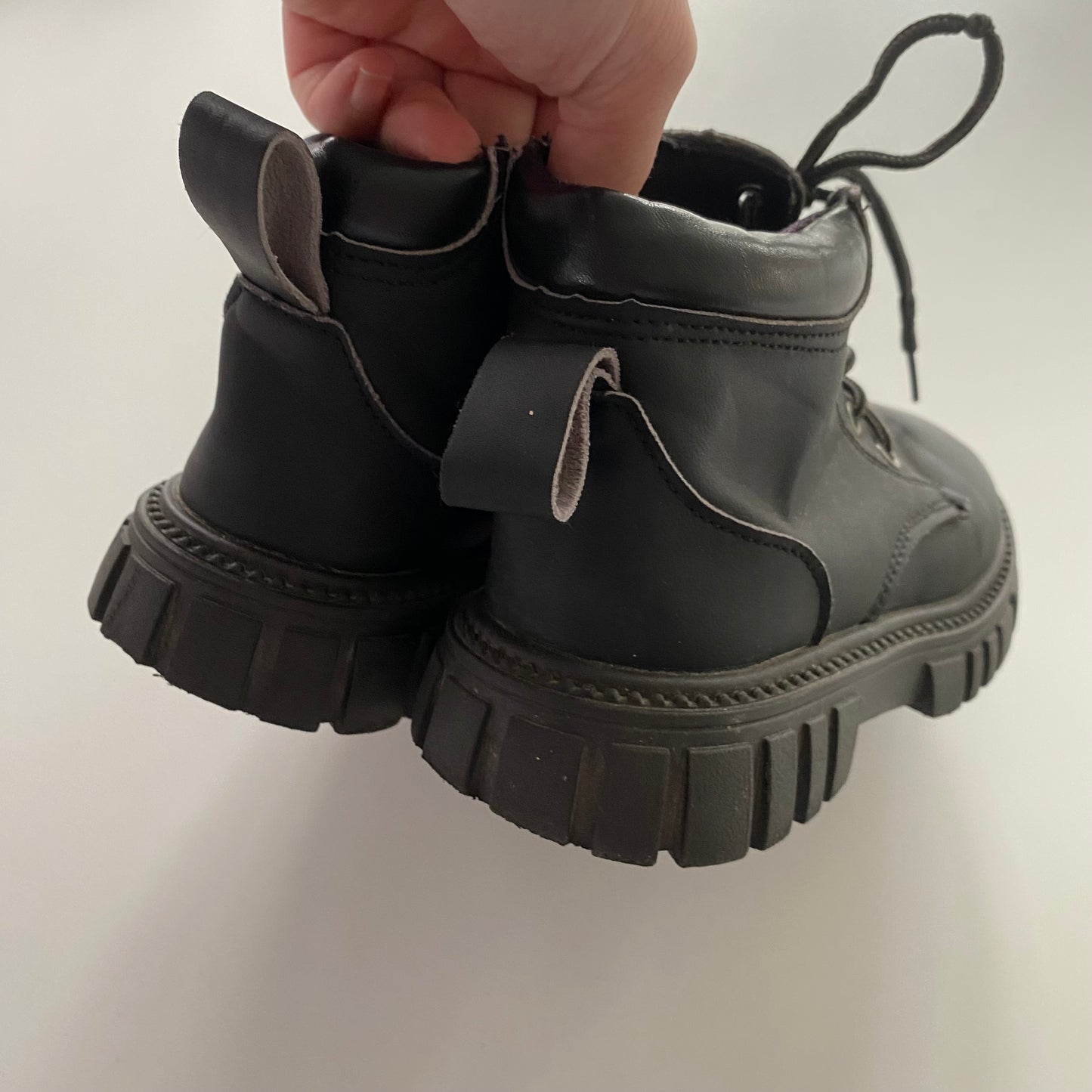 Boots - Size 30EU